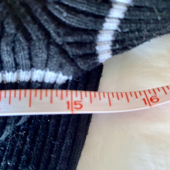 Black w White Stripes Stretchy Mock Turtleneck Sweater - Picture 4 of 6